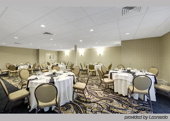 Fairfield Inn & Suites By Marriott Keene Downtown מסעדה תמונה